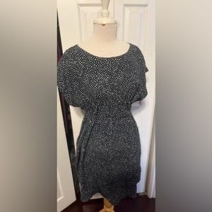 H&M maternity dress, size M